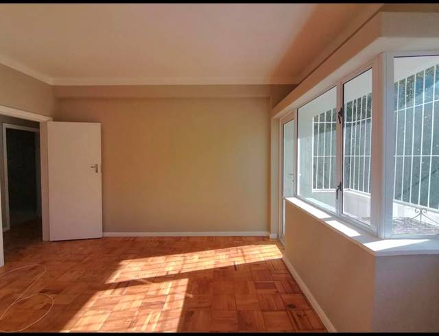 1 BEDROOM PROPERTY TO RENT IN VREDEHOEK
